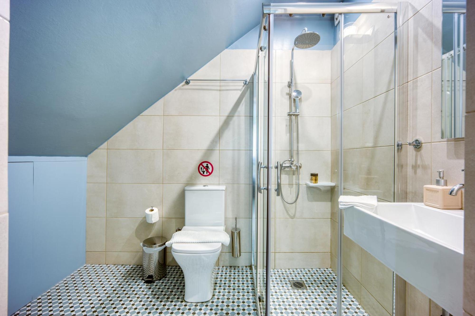 Bentzi...Boutique Apartment 1, Classic Double With Kitchenette, 2 Guests Athens Ngoại thất bức ảnh