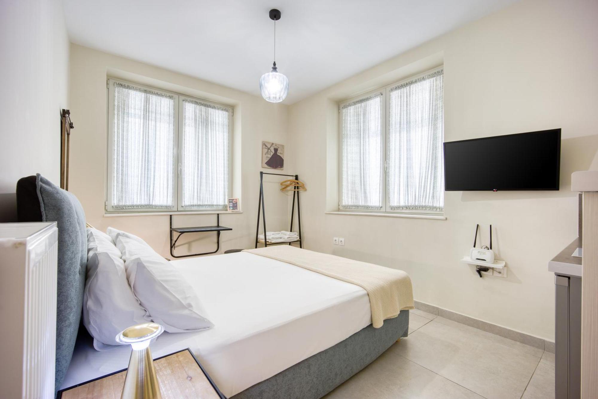 Bentzi...Boutique Apartment 1, Classic Double With Kitchenette, 2 Guests Athens Ngoại thất bức ảnh